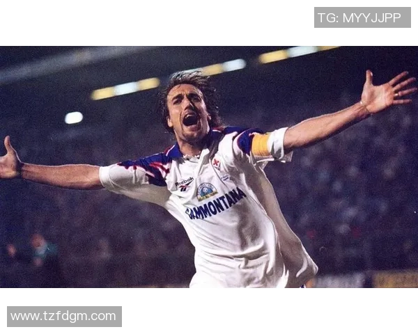 那个足球明星是7他在赛场上的传奇故事与辉煌成就解析